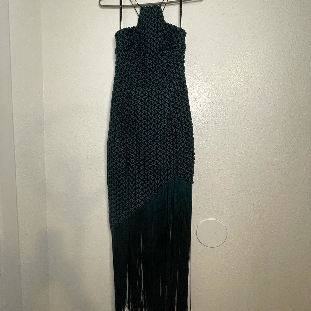 size medium runs a little small